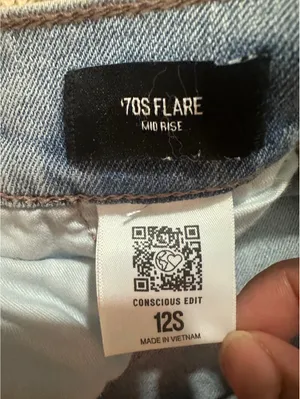 Express 70s Flare Mid Rise light wash stretch denim jeans 12S coastal cowgirl thumbnail 5