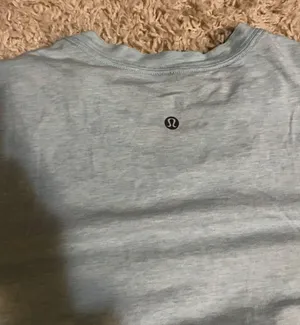 Lululemon heathered light blue v neck t shirt size medium thumbnail 6