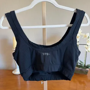 Abercrombie YPB StudioRIB Sports Bra Black Medium thumbnail 3