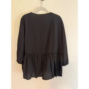 Sunny Leigh Peplum Blouse Black XL Women Embroidered V-Neck Boho Peasant Top thumbnail 9