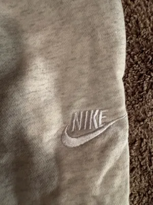 Nike white sweatpants  thumbnail 2