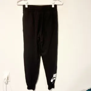 Nike Size XS DM1773-010 Women Sportswear Black‎ Fleece Training Pant thumbnail 5