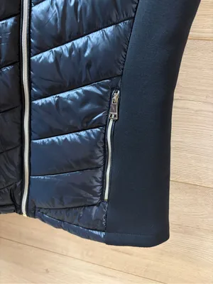 Calvin Klein Black Quilted Puffer Vest Small thumbnail 5