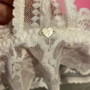 Victoria's Secret Pink lace pushup bra thumbnail 4