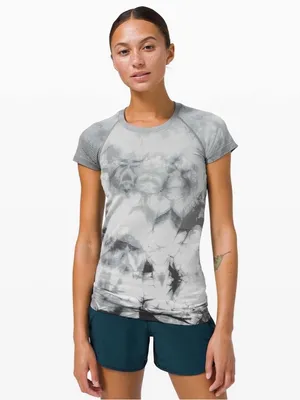 Lululemon Swiftly Tech Short Sleeve Tee Shibori Stripe Graphite Grey Size 4 thumbnail 7