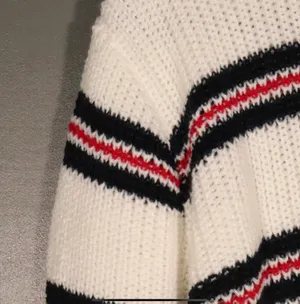 Cotton Emporium NWT  Striped Sweater Size Medium thumbnail 4