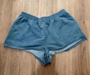 Tna sweatfleece Aritzia Women Blues‎ High Rise Sweat Shorts Side Slit Size xl thumbnail 1