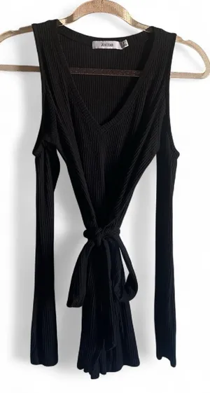 JustFab Black Ribbed Cold-Shoulder V-Neck Tie-Front Top thumbnail 1
