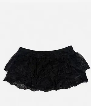 Black Lace Ruffle Mini Shorts Size M thumbnail 2