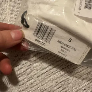 NWT WeWoreWhat Amber bow bikini bottoms white thumbnail 3