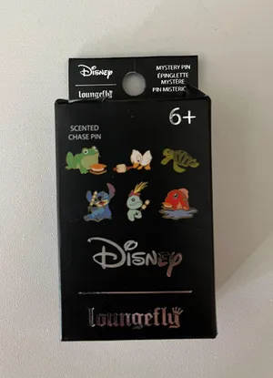 Disney Loungefly Pin thumbnail 2