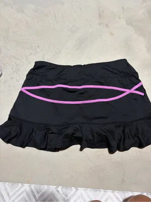 Reebok Women's Black Athletic Skort with Pink Accents medium thumbnail 8