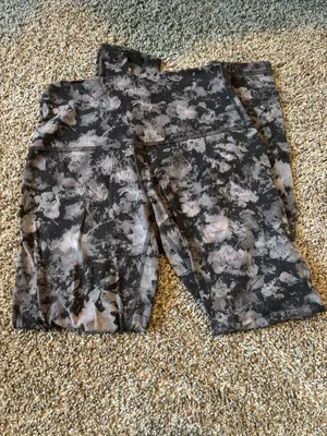 Lululemon Leggings thumbnail 1