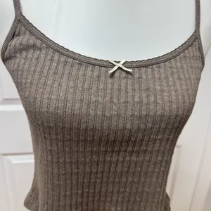 Brandi Melville Brown Skylar Bow Tank Top - One Size.‎ thumbnail 2
