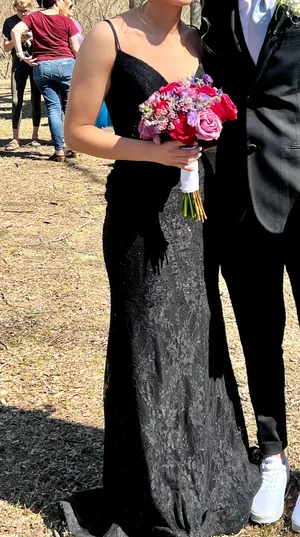 Sherri Hill Prom thumbnail 5