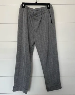 A New Day Women’s Large Plaid Pull on Jogger Pants thumbnail 1