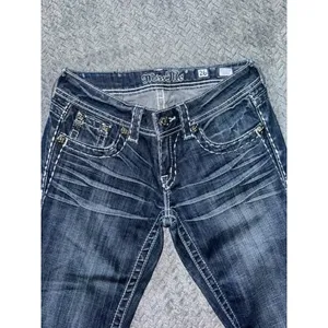 Miss Me Women's Skinny Blue Denim Low Rise Medium Wash Size 26‎ thumbnail 2
