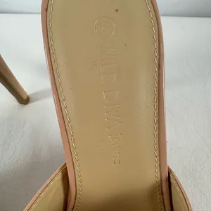 Wild Diva Lounge Vegan Leather Square Open Toe Stiletto Heeled Pump in Tan Sz 8‎ thumbnail 6