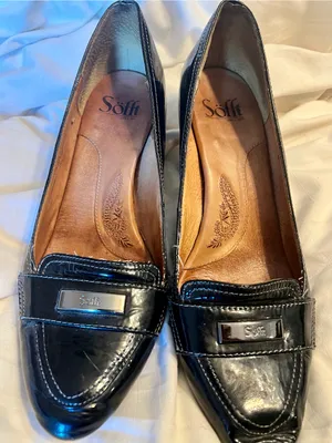Söfft Black Patent Leather Heeled Heel Size 8.5 thumbnail 1