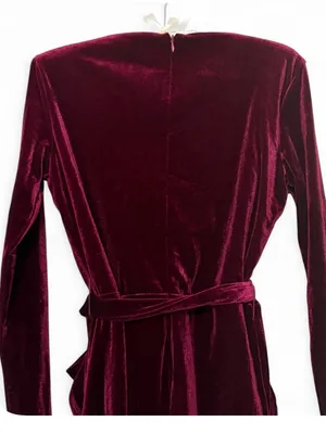 Lulus Women’s Romantic Moves Burgundy Velvet Long Sleeve Vneck Romper Size Small thumbnail 13
