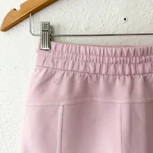 Lululemon Softstreme Shorts 4”  thumbnail 5