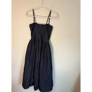 ASTR Margaux The Label Dark Wash Denim Bustier Midi Dress XS Blue NEW thumbnail 8