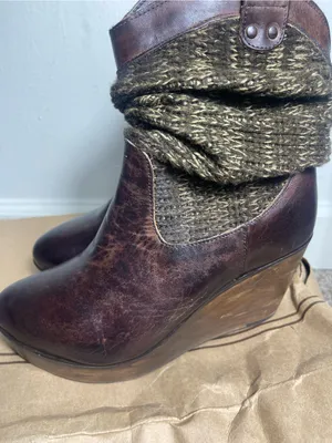 BED STU Bruges Teak Rustic Brown Leather Bootie Boots Slouch Wooden Wedge Sz 8.5 thumbnail 5