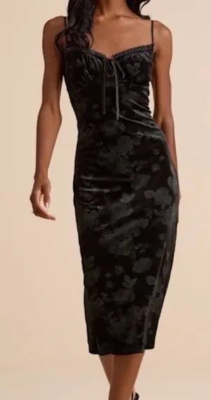 Lulu's Elegant Black Floral Midi Dress thumbnail 1