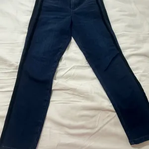 GAP 1969 Dark Blue Denim thumbnail 1