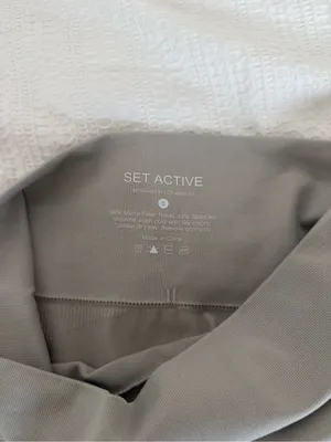 SET Active Women's Leggings in Taupe Gray thumbnail 2