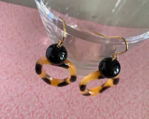 Kawaii unique tortoiseshell dangle earrings thumbnail 4