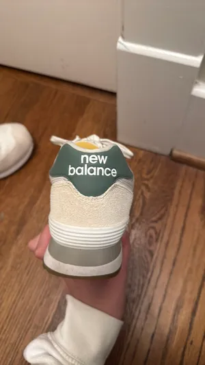 New Balance Shoes thumbnail 2