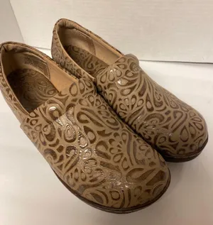 B.o.c Brown Leather Clogs thumbnail 1