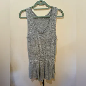 Wilfred‎ Free Aritzia Heather Grey Knit Sleeveless Romper Pockets S RPS7-8467-24 thumbnail 4