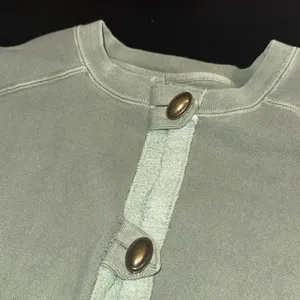 Authentic‎ pigment brand cardigan sweatshirt thumbnail 2
