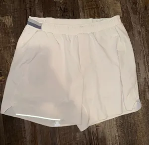 men’s lululemon shorts thumbnail 1
