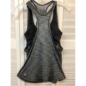 Lululemon Womens Gray Open Back Tank Top‎ With Built-In Bra (SZ6) thumbnail 2