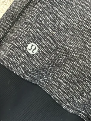 Lululemon jacket thumbnail 3