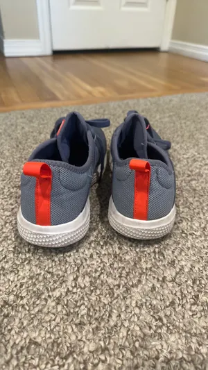 Adidas Sneakers thumbnail 2
