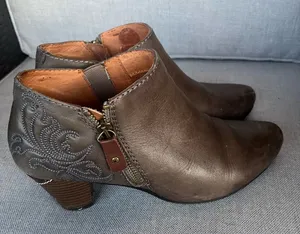 Pikolinos Brown Leather Ankle Boots Size 39 – Western Embroidered Low Heel thumbnail 1