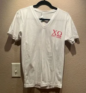 University Tees Women’s Sorority Chi Omega V Neck Tee T Shirt Size Small thumbnail 1