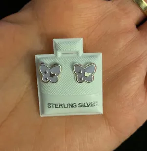 925 Sterling Silver Purple Butterfly Earring Studs thumbnail 1