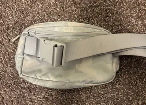 Lululemon Belt Bag thumbnail 2