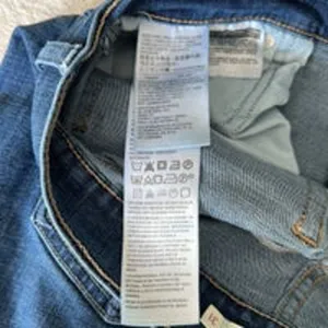 Levi's Women’s Mid Rise Boyfriend Denim Medium Wash Jeans‎ Size 31 thumbnail 9