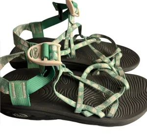 Chacos Sandals Womens Size 10 Active Strappy Green Geo Print Buckle Logo thumbnail 1