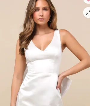 Elegant White Bow Dress Size 6 thumbnail 2