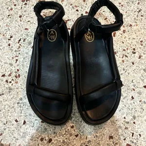 ASH Women's Victoria Sandal black thumbnail 1