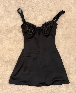 NWOT HOUSE OF CB 'Adriana' Black Satin And Lace Mini Dress sz XS Plus Cup thumbnail 5