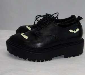 Hot Topic Glow In Dark Bats Lace Oxford 8 Halloween Goth Grunge Dark Romantic thumbnail 1