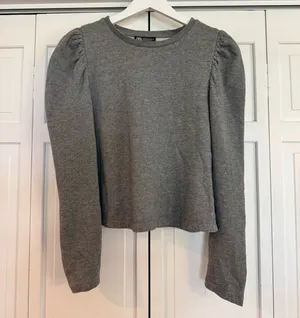 Zara grey puff sleeve crewneck sweater M thumbnail 2
